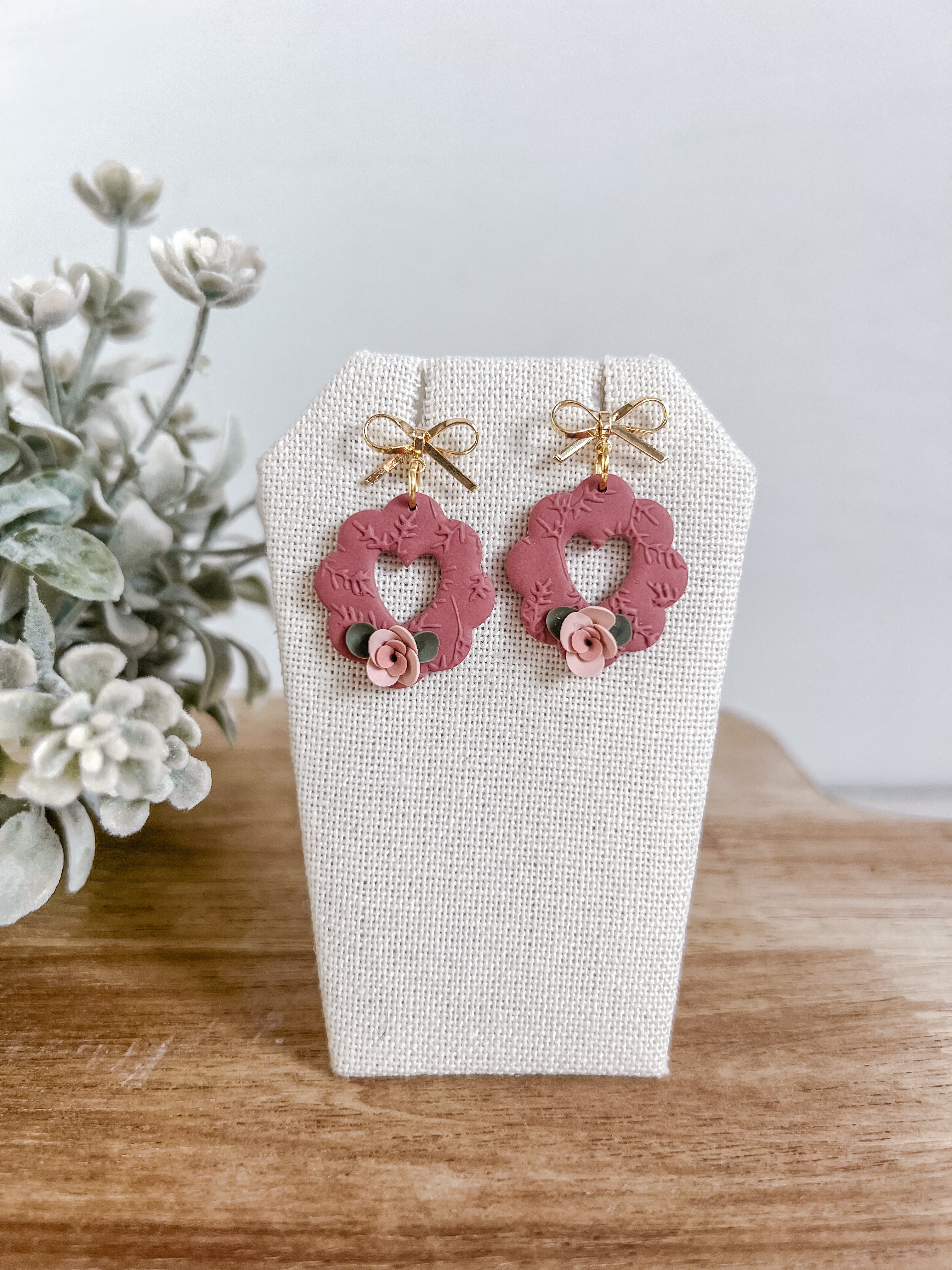Scalloped Heart Floral Earrings - Michigan Southern Charm