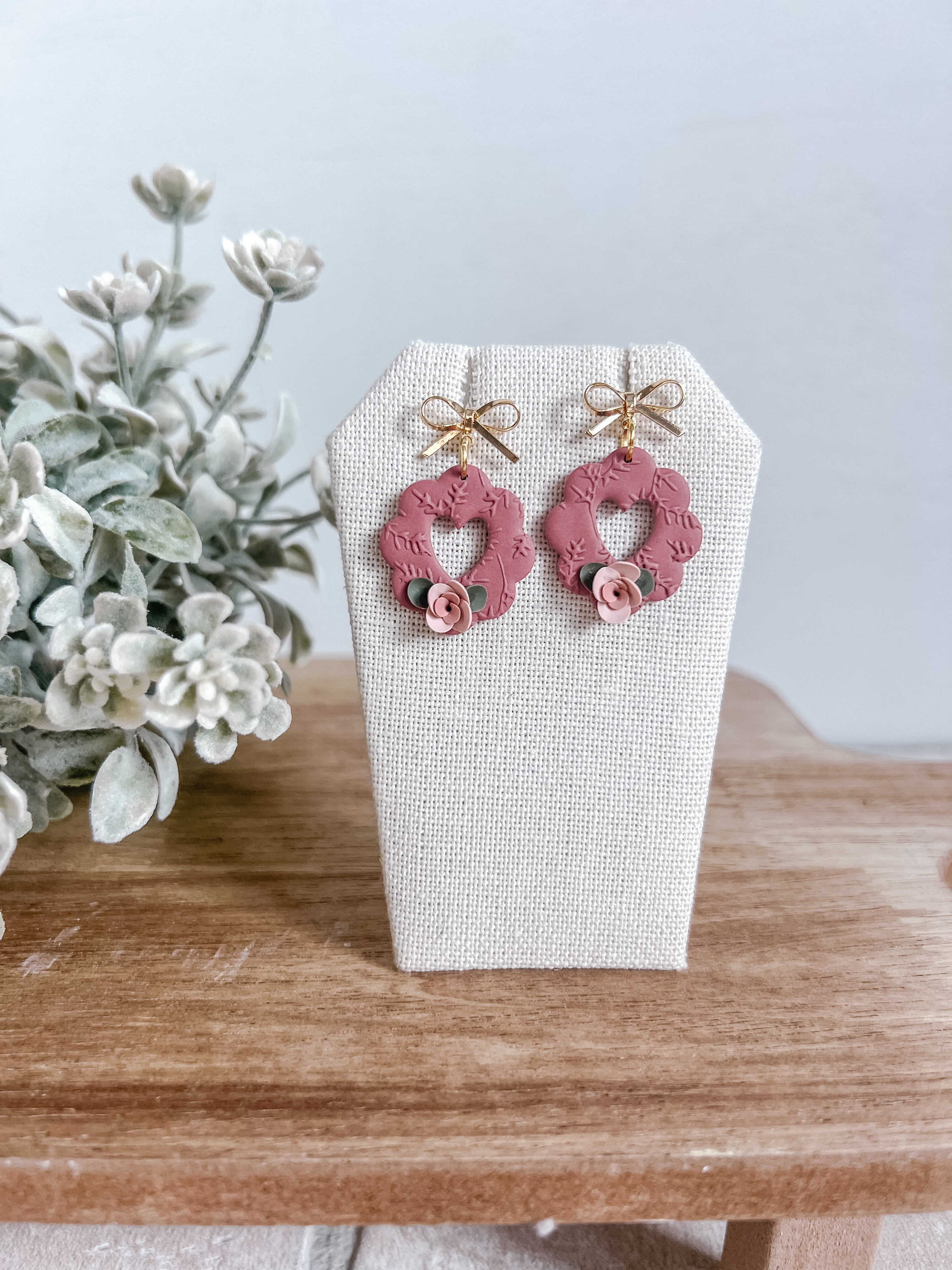 Scalloped Heart Floral Earrings - Michigan Southern Charm