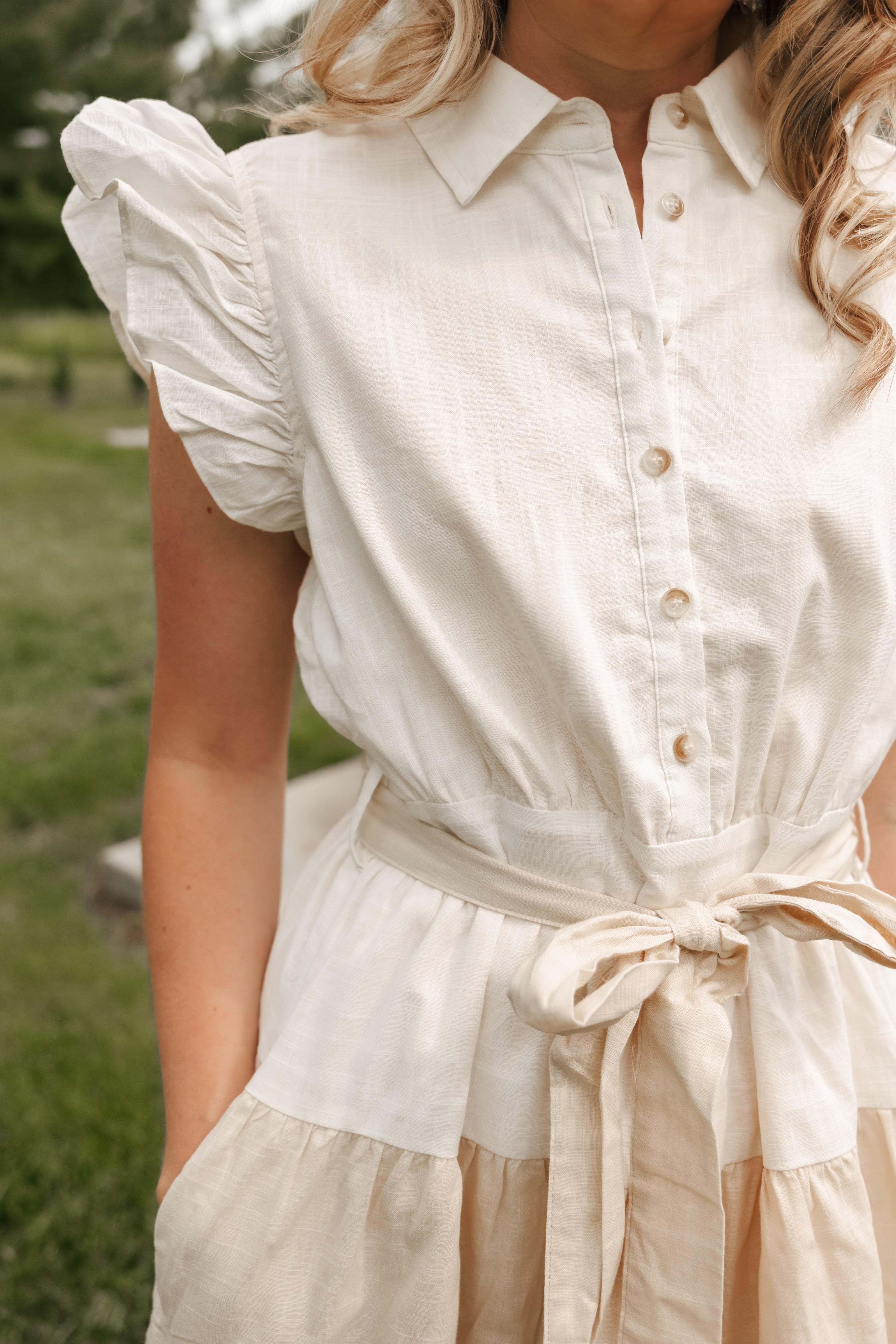 COLOR-BLOCKED COTTON MIDI DRESS WITH RUFFLES AND WAIST BELT - Michigan Southern Charm