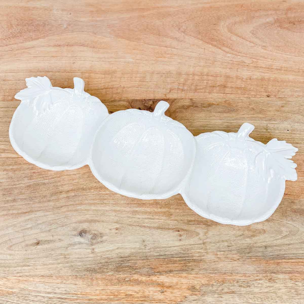 Pumpkin Tri-Server White 16x2x6 - Michigan Southern Charm