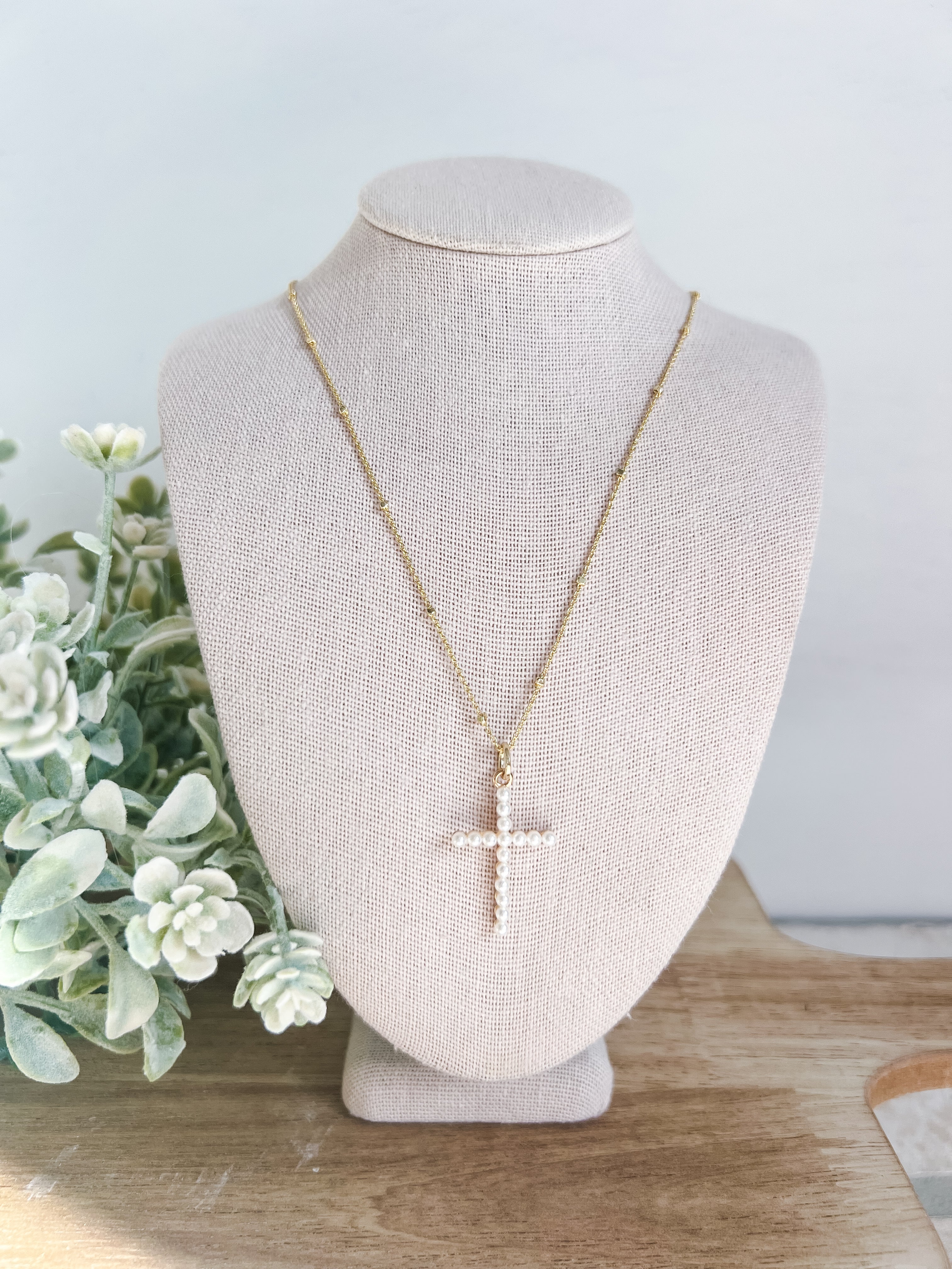 Elite Cross Necklace