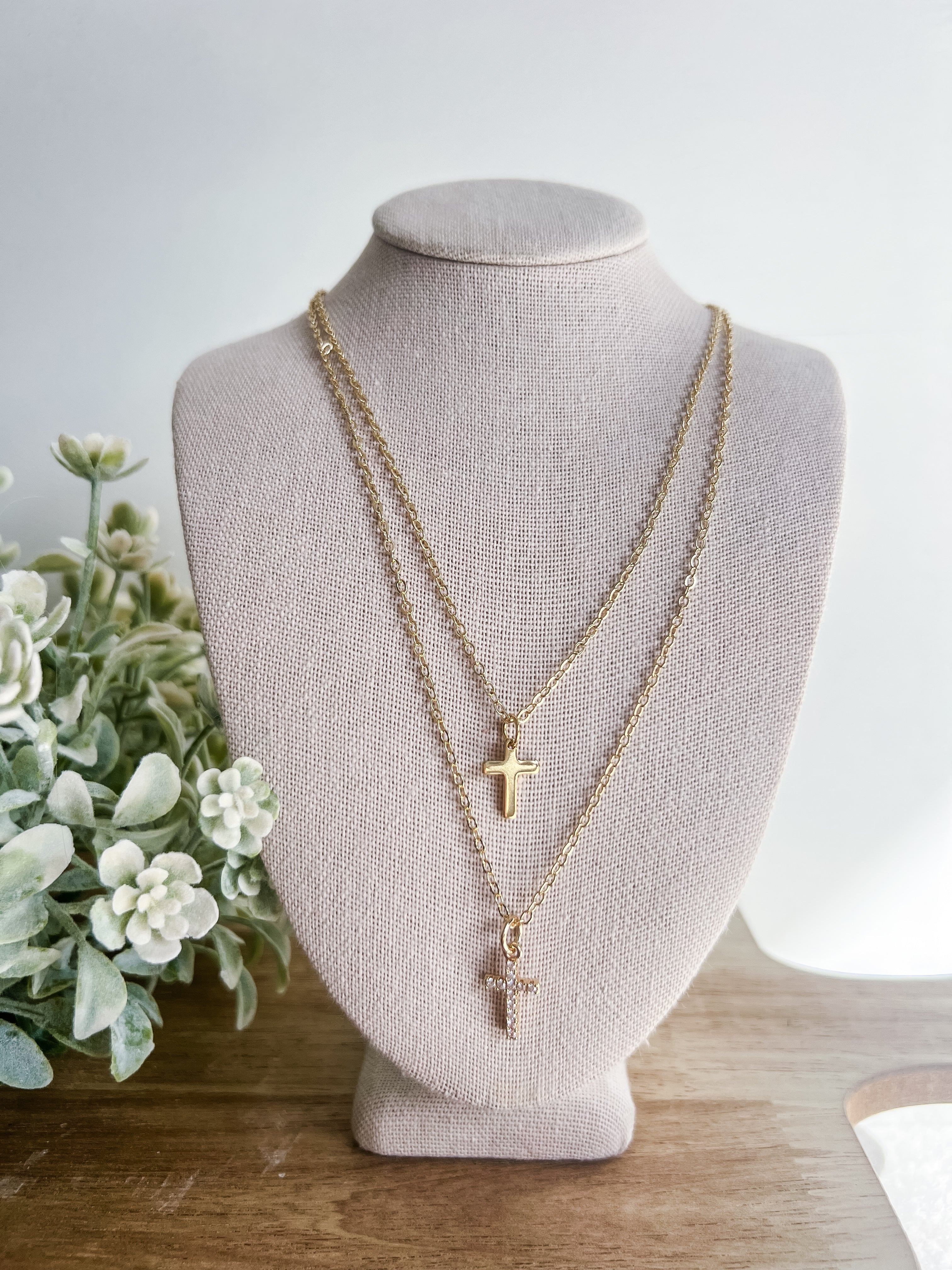 Round Two Cross Necklace - Michigan Southern Charm