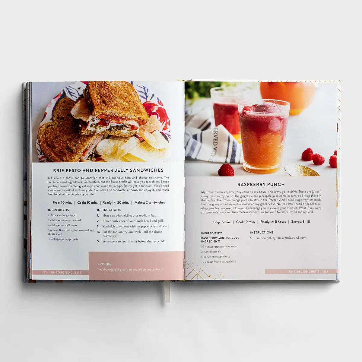 Abby Turner - The Living Table: Recipes and Devotions for Everyday Get-Togethers - Michigan Southern Charm