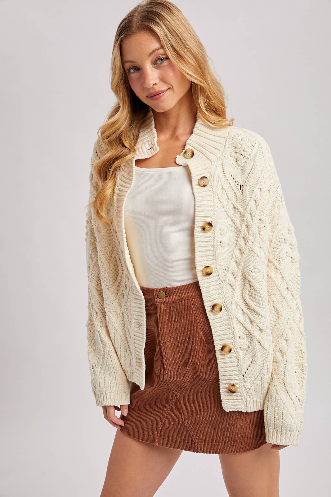 BUTTON DOWN MOCK NECK CABLE KNIT SWEATER CARDIGAN