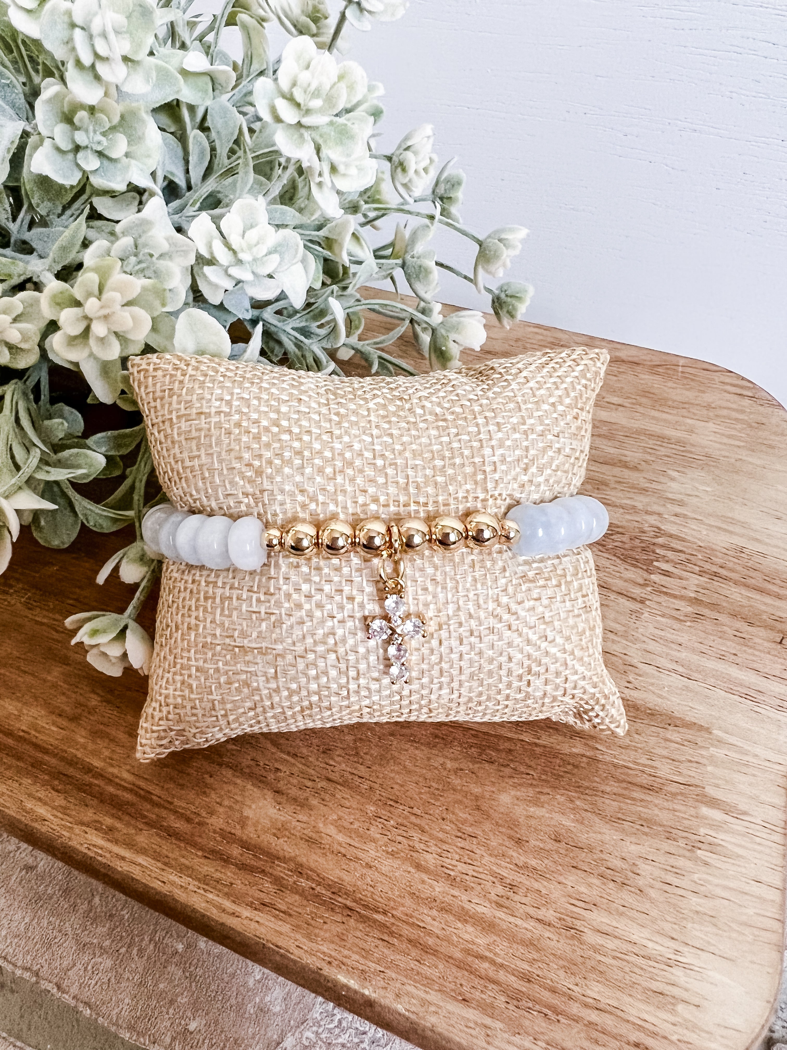 Hope Cross Bracelet - Michigan Southern Charm