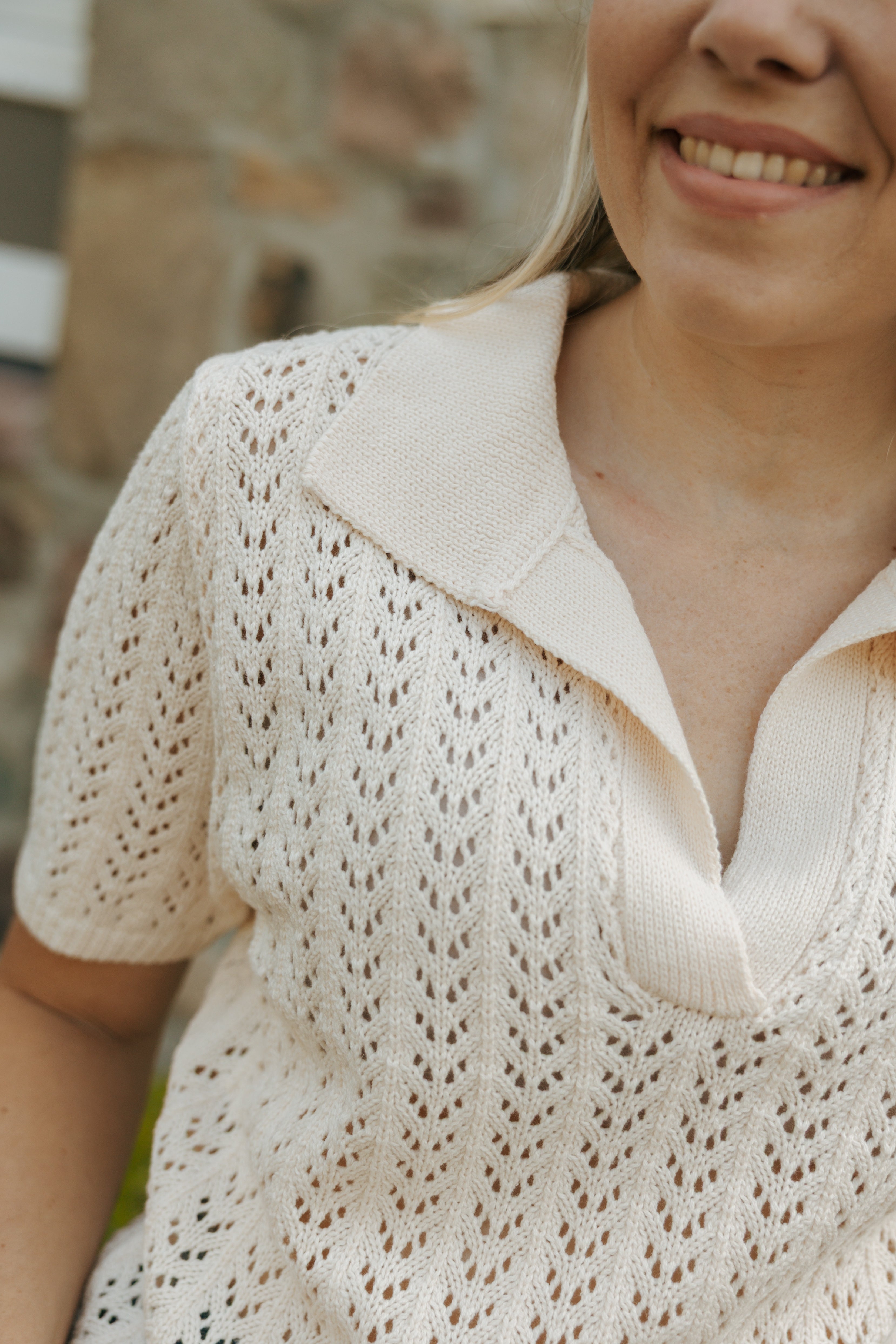 Short Sleeve Collar Neck Sweater