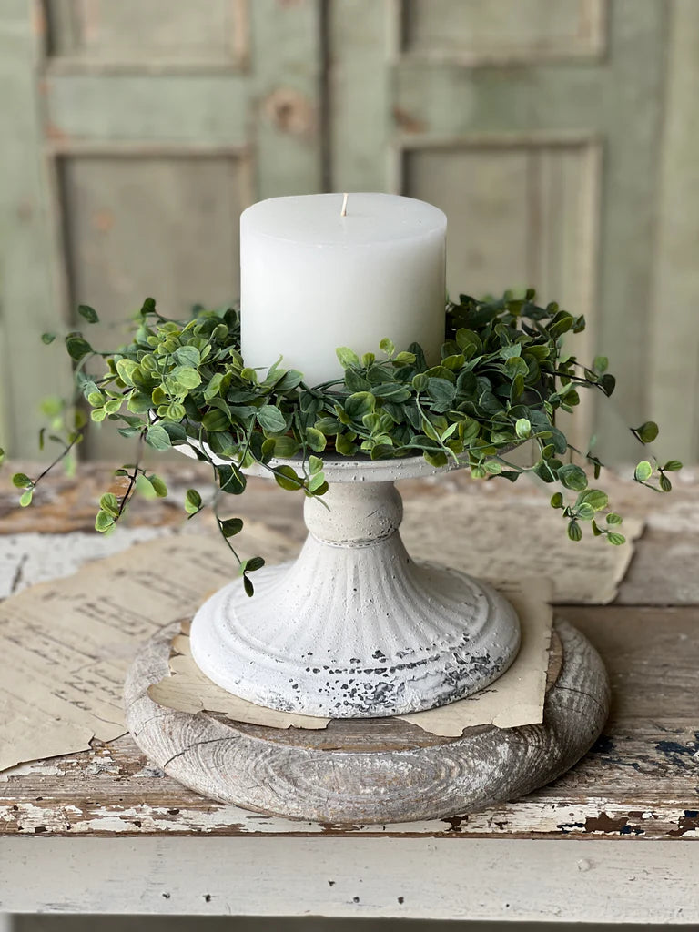 Atessa Pedestal - Michigan Southern Charm