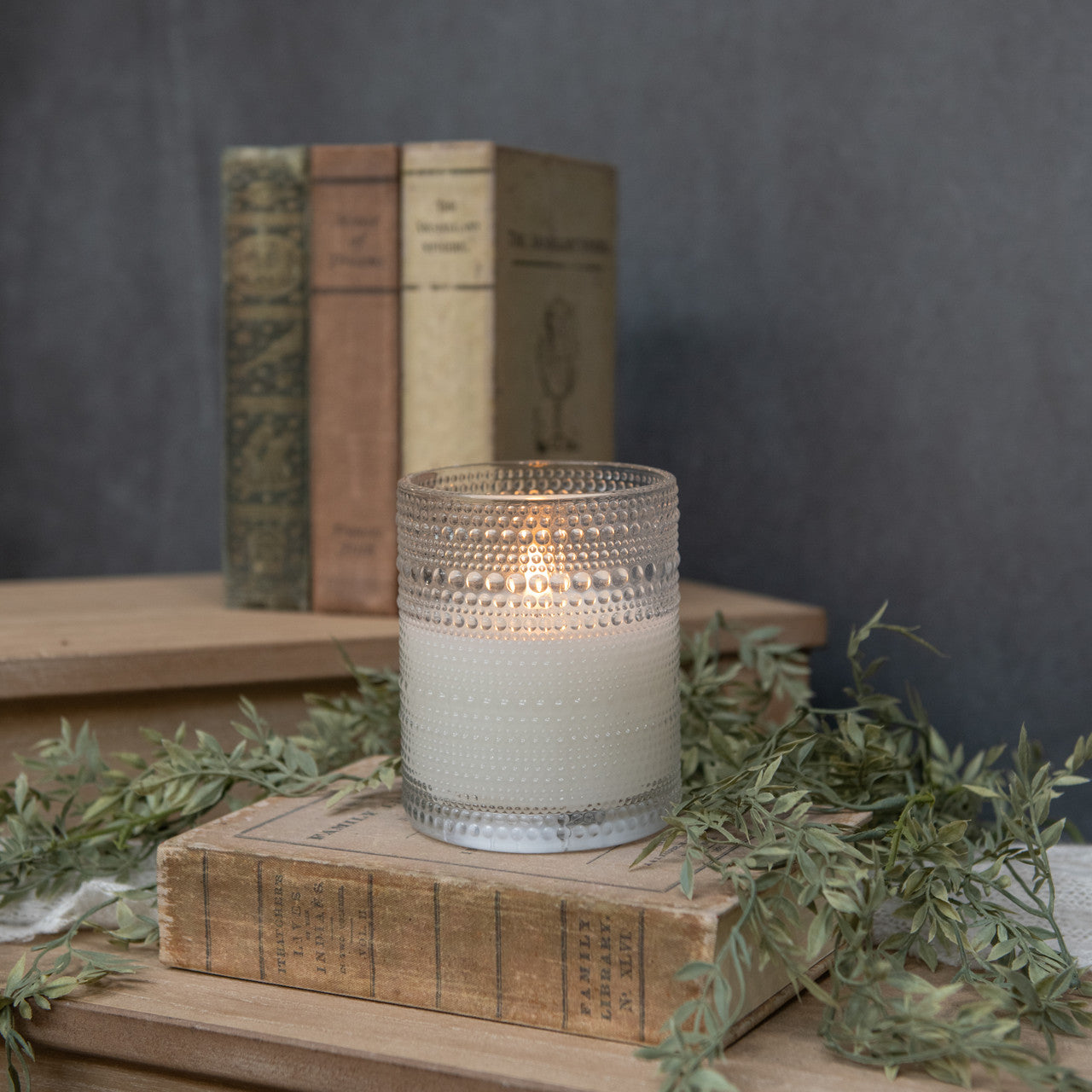 5" DOTTED GLASS 3D FLAME CANDLE - Michigan Southern Charm