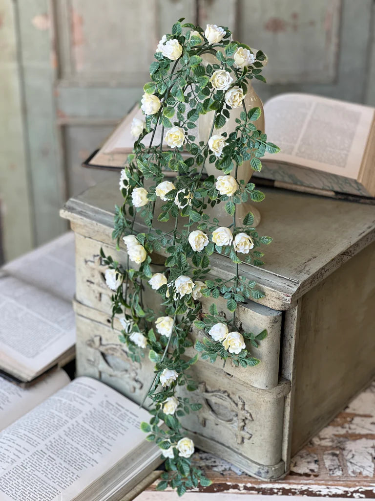 Cream Calloway Rose Hanging 26.5"