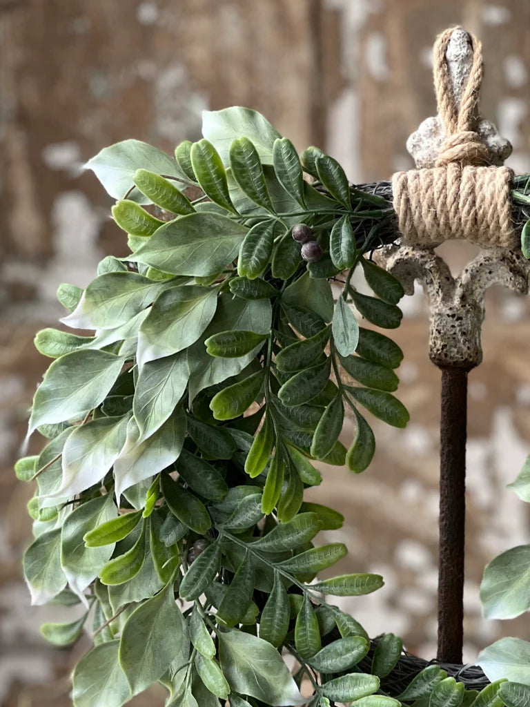 Caldwell Leaves Wreath