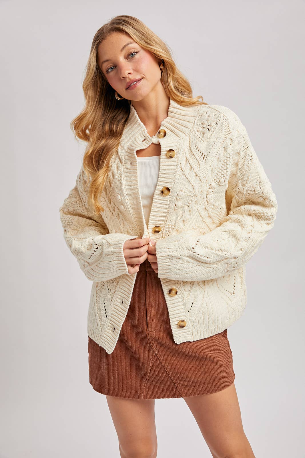 BUTTON DOWN MOCK NECK CABLE KNIT SWEATER CARDIGAN