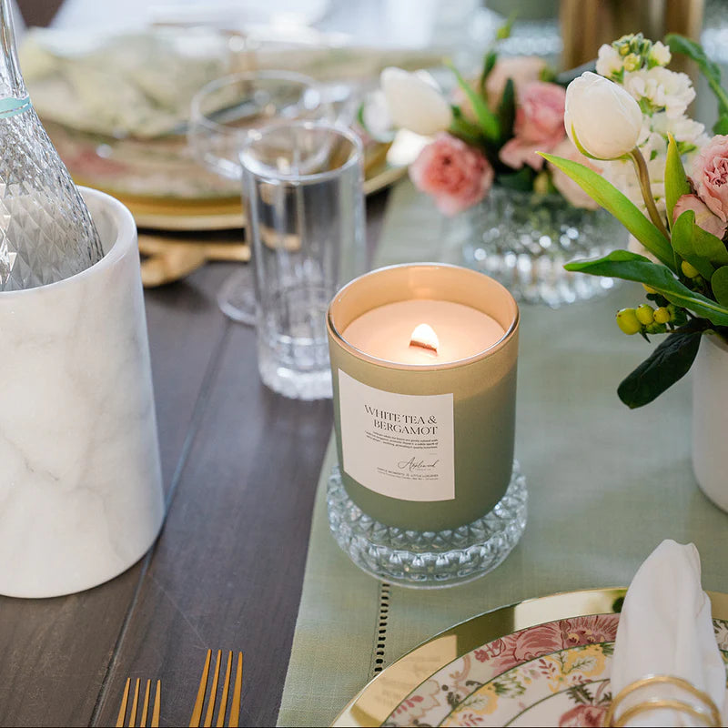 White Tea & Bergamot Luxury Candle - Michigan Southern Charm
