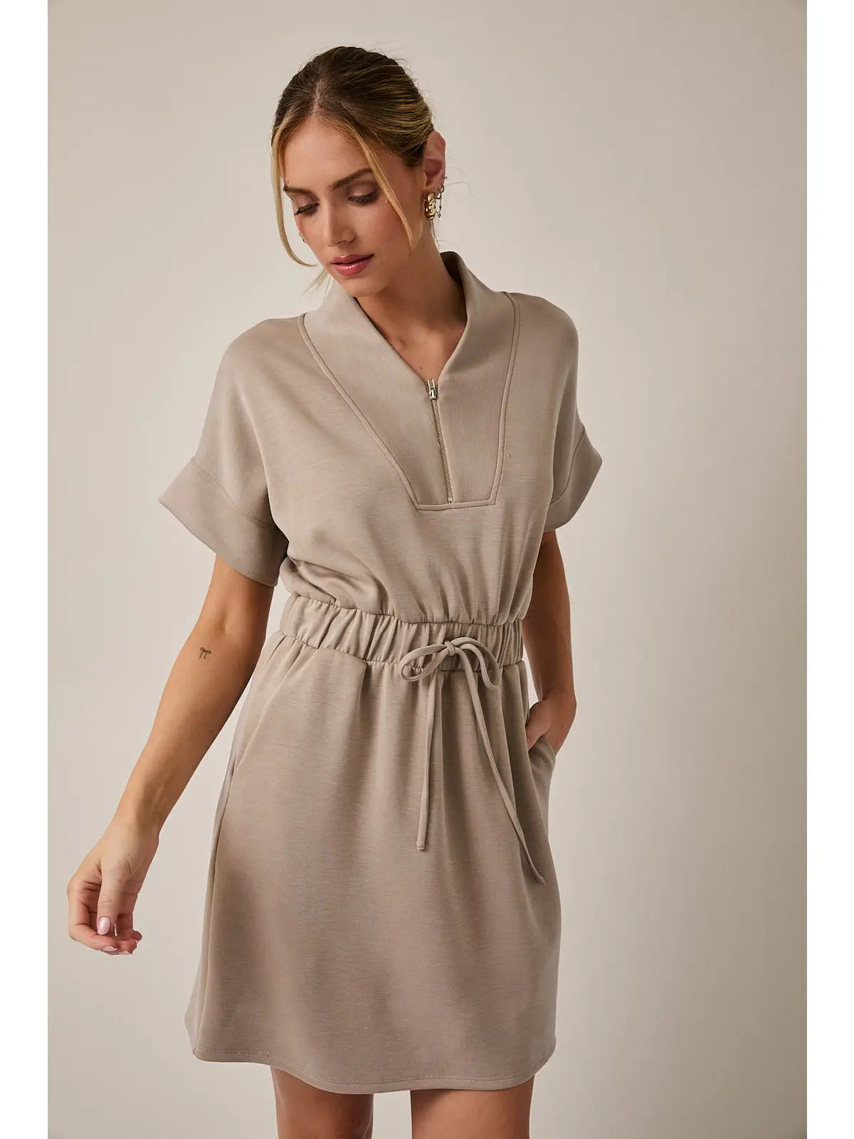 V-Neck Short Sleeve Waist Tie Zip Up Mini Dress - Michigan Southern Charm