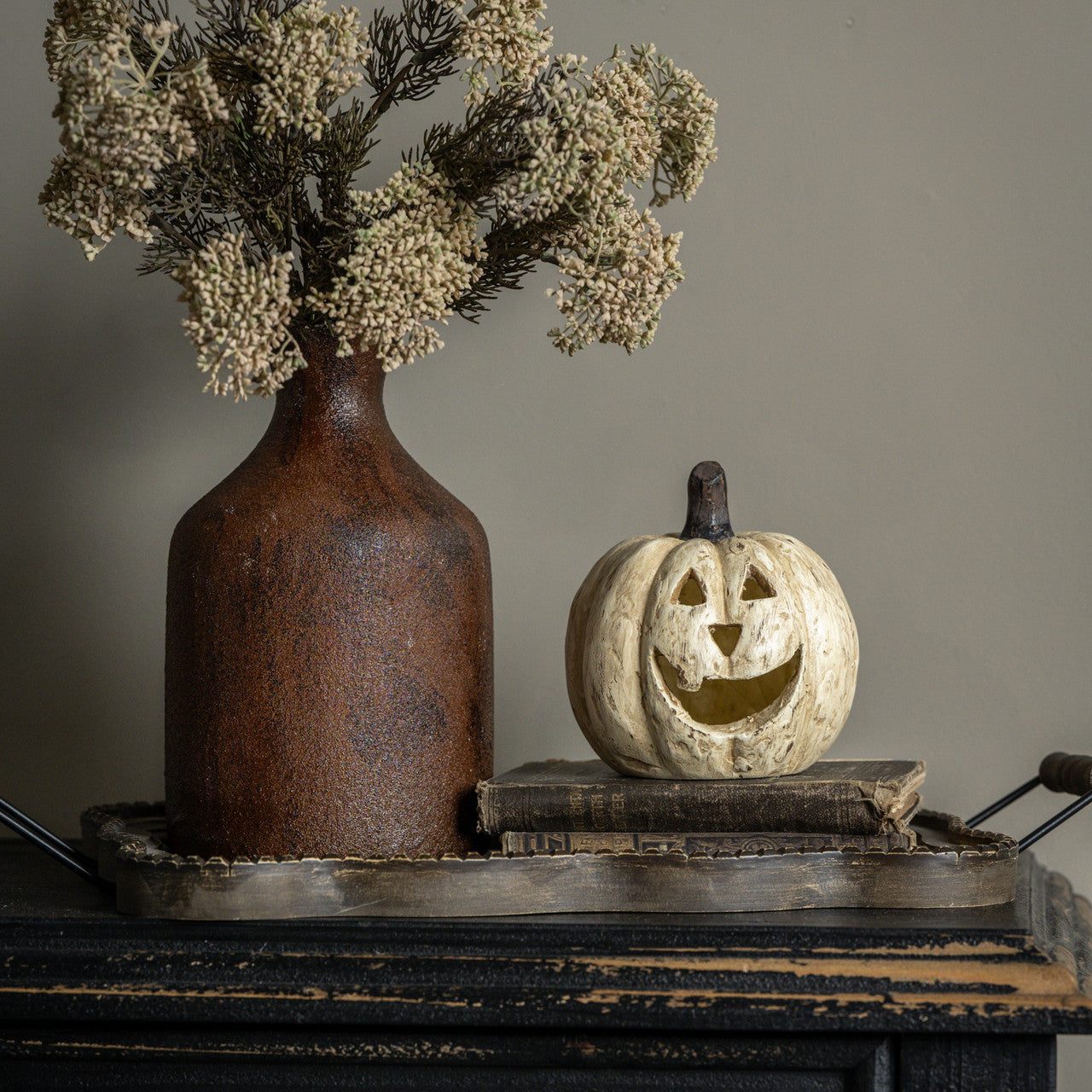 5.5" White Big Mouth Pumpkin