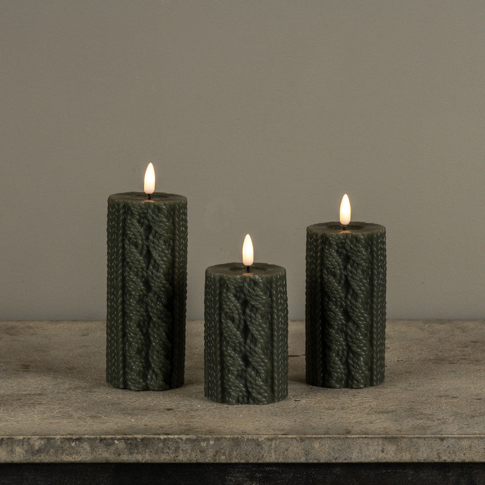6" Dark Green Sweater Flameless Candle